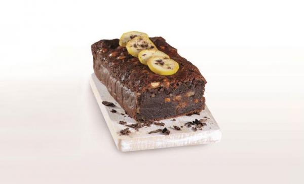 Υγρό κέικ με μπανάνα και σταφίδες