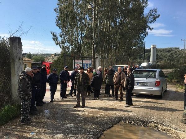 Στην Αστυνομική Διεύθυνση Κέρκυρας προσήχθησαν ο δήμαρχος και δύο αντιδήμαρχοι