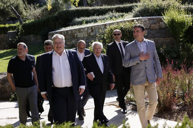 Τριμερής για το Σκοπιανό στη Νέα Υόρκη