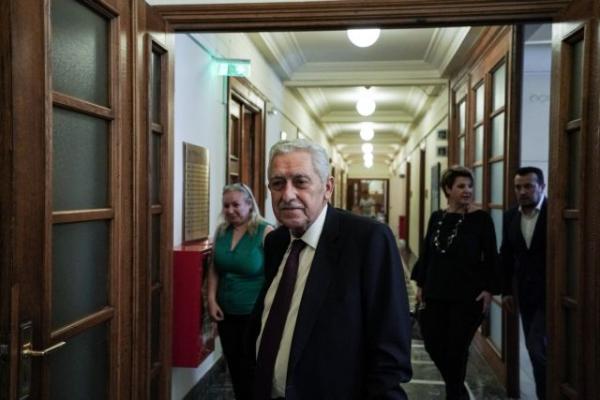 Μειωμένη στρατιωτική θητεία για συγγενείς θυμάτων τρομοκρατίας