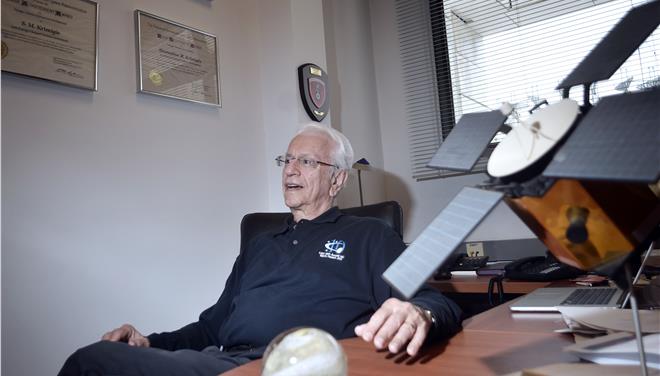 Νέες «βολές» Κριμιζή κατά Παππά για τον ΕΛΔΟ