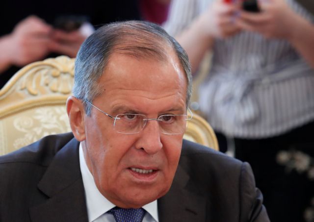 Λαβρόφ: «Βλασφημία» να παραλληλίζονται οι άμαχοι με τρομοκράτες
