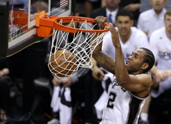 Σπερς: Προσφέρουν 220 εκατ. στον Λέοναρντ για να τον κρατήσουν