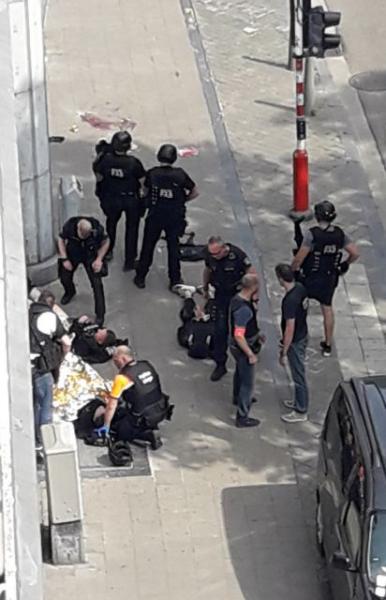 Λιέγη: Φυλακισμένος σε άδεια ο δράστης – Σκότωσε δύο αστυνομικούς με το όπλο τους