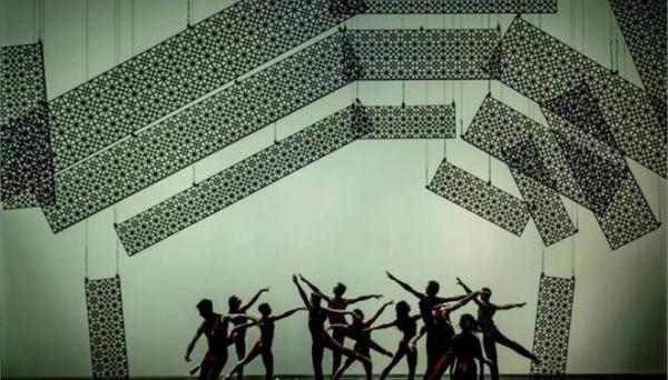 Φωνιαδάκης με Γκλας, Εκμαν με Μπετόβεν