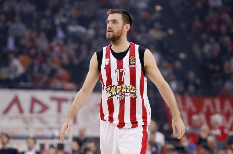 Ολυμπιακός: Ξεπέρασε τον Ρίβερς ο Μάντζαρης