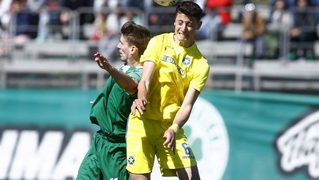 Υπογράφει στη Μίλαν ο 17χρονος Νίκος Μιχελής