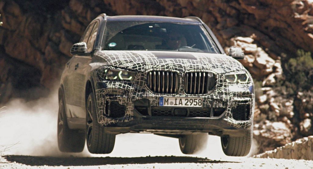 Εξελίσσοντας στο απόλυτο όριο τη νέα BMW X5 (Video)