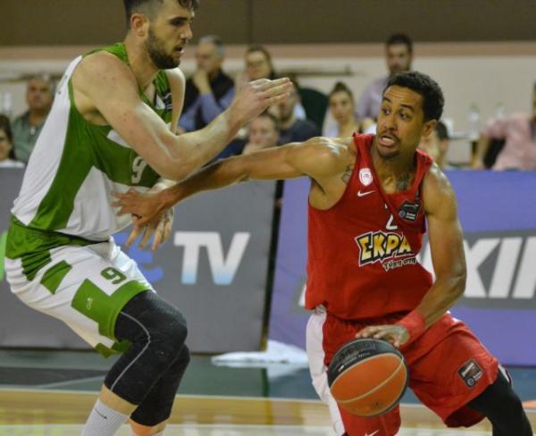 Νίκη του Ολυμπιακού στη Λάρισα, 95-83 τον Φάρο