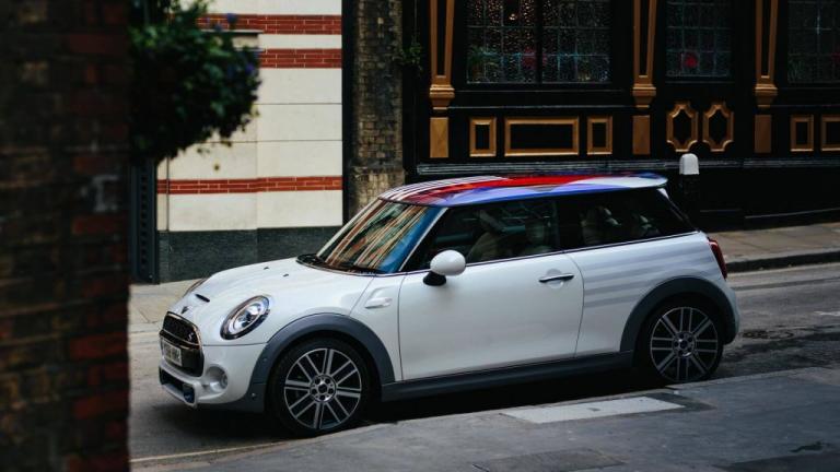 Ένα «βασιλικό» MINI για καλό σκοπό