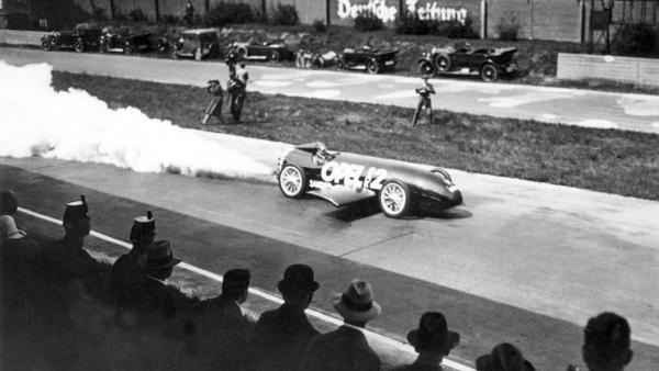 Επέτειος 90 ετών για το «πυραυλοκίνητο» ρεκόρ του Opel Rak 2