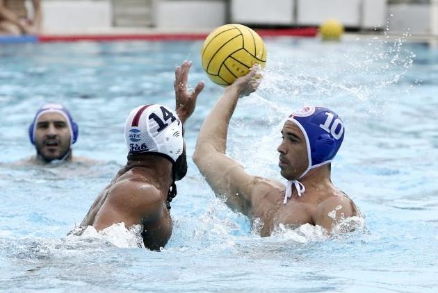 Πέρασε άνετα στον τελικό ο Ολυμπιακός, σκούπισε τον Υδραϊκό