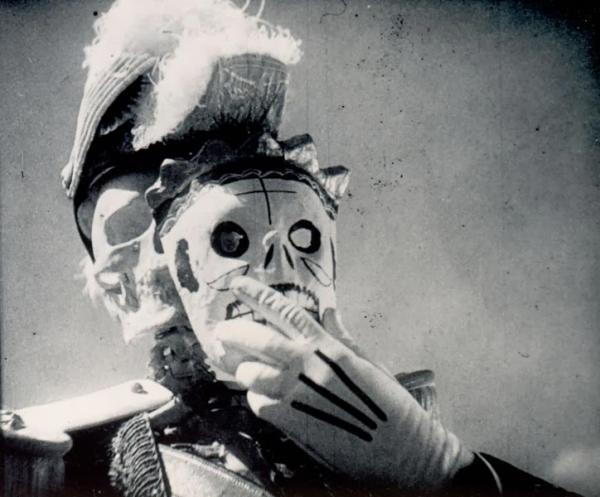 Η νουβέλα του Πέδρο Πάραμο ζωντανεύει στην Πλατεία Ομονοίας