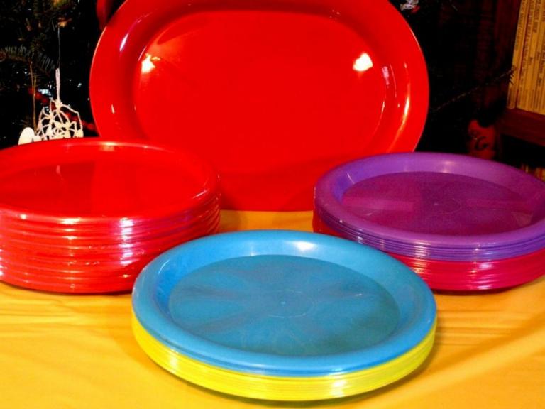 Τέλος στα πλαστικά πιάτα μιας χρήσης;