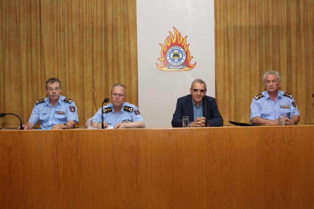 Σύσκεψη για την αντιπυρική περίοδο στην Πυροσβεστική
