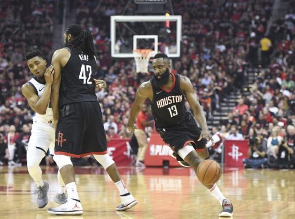 Στους τελικούς της Δύσης οι Rockets – Κέρδισαν για τέταρτη φορά τους Jazz
