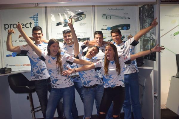 Το 2ο Λύκειο Παλλήνης στη Σιγκαπούρη στους παγκόσμιους τελικούς της F1 in schools 2018