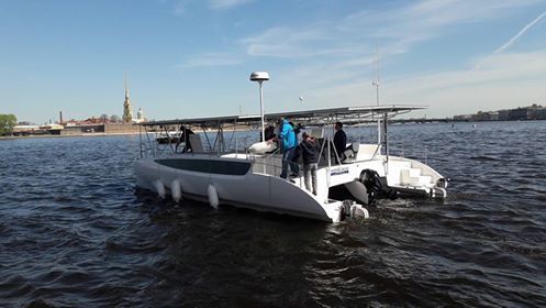 To πρώτο ρωσικό καταμαράν που κινείται με ηλιακή ενέργεια