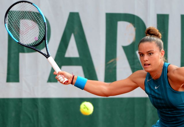 Ρολάν Γκαρός: Στον 3ο γύρο η Σάκκαρη, διεκόπη ο αγώνας του Τσιτσιπά