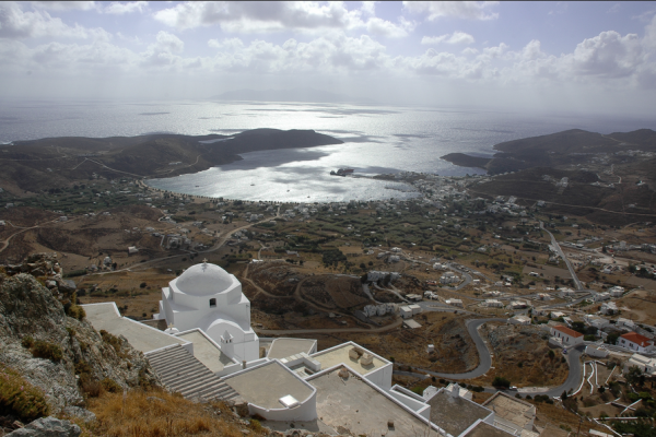 Αυξημένη η συνεισφορά του ελληνικού τουρισμού στην εθνική οικονομία το 2017