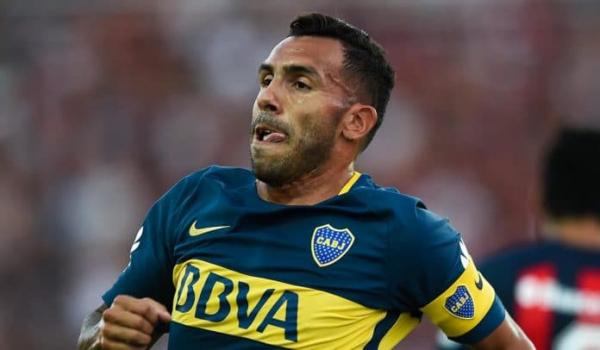 Αποχωρεί από τα γήπεδα το 2019 ο Τέβες