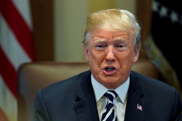 Τραμπ: Ή θα διαπραγματευτεί το Ιράν ή κάτι θα συμβεί