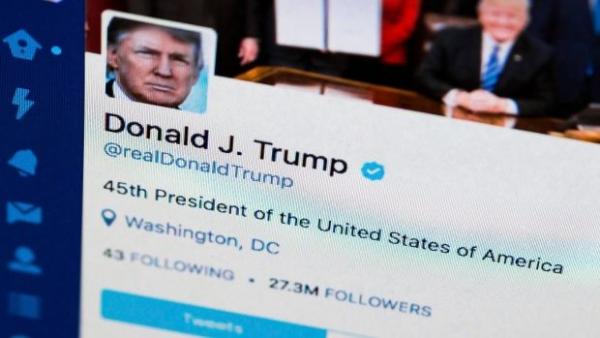 «Φρένο» στα block του Τραμπ στο Twitter βάζει δικαστήριο