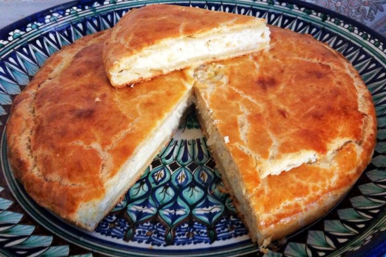 Γρήγορη τυρόπιτα χωρίς φύλλο