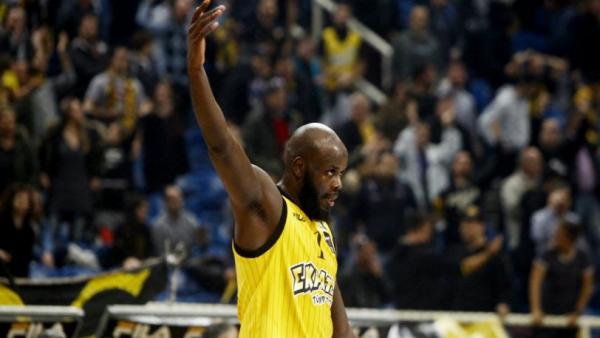 Η συγκλονιστική εξομολόγηση αθλητή για το γιο του που πάσχει από αυτισμό