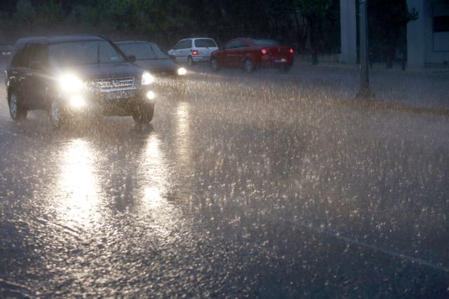 Προβλήματα από τη βροχή – 66 κλήσεις δέχτηκε η Πυροσβεστική