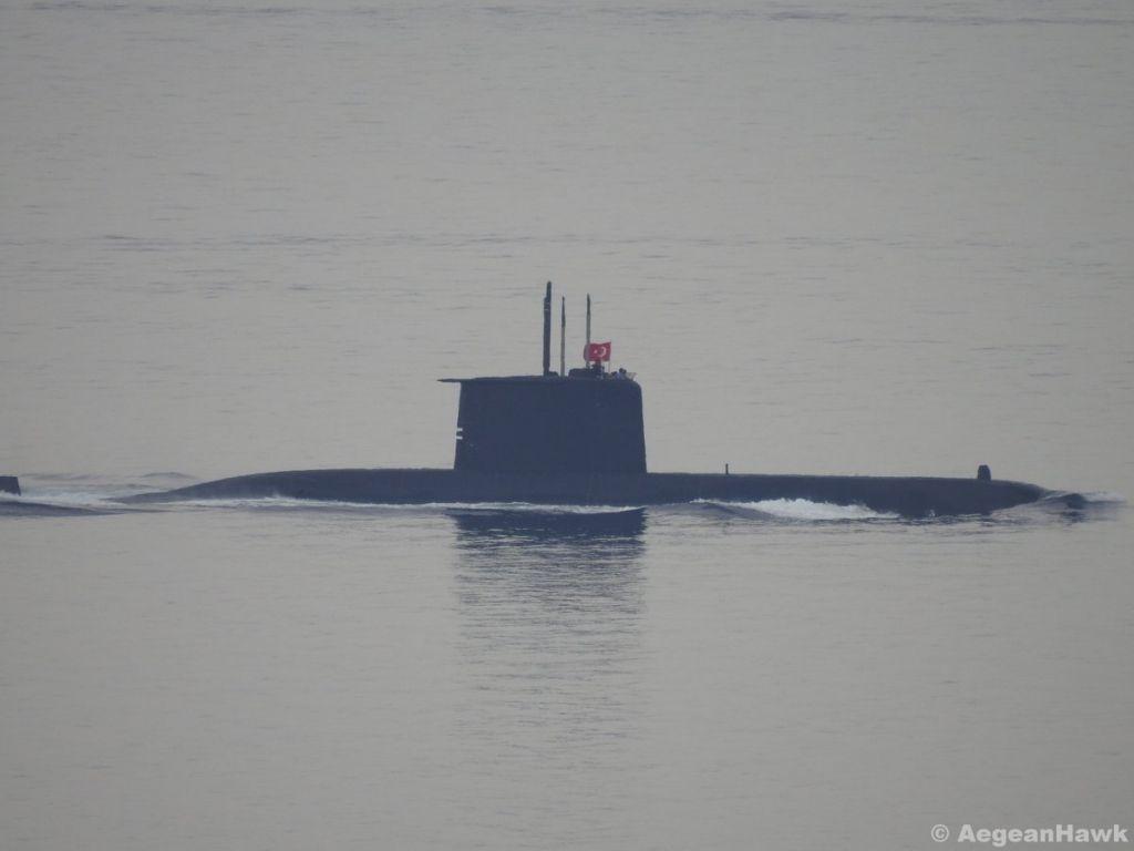 «Βόλτες» έξω από τη Χίο έκανε τουρκικό υποβρύχιο [Εικόνες]