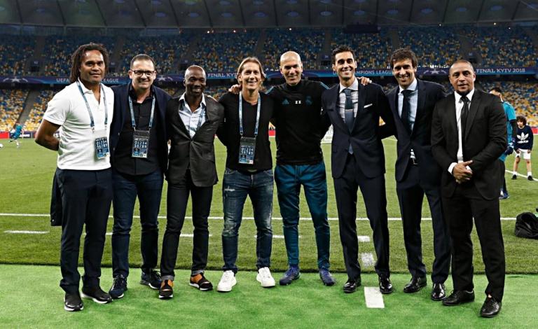 Ο Καρεμπέ σε μια 8άδα… βασιλικότερη της Βασίλισσας!