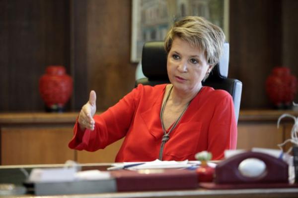 Γεροβασίλη: Ο Μητσοτάκης σίγουρα δεν μπορεί να σκοράρει στη δημόσια διοίκηση