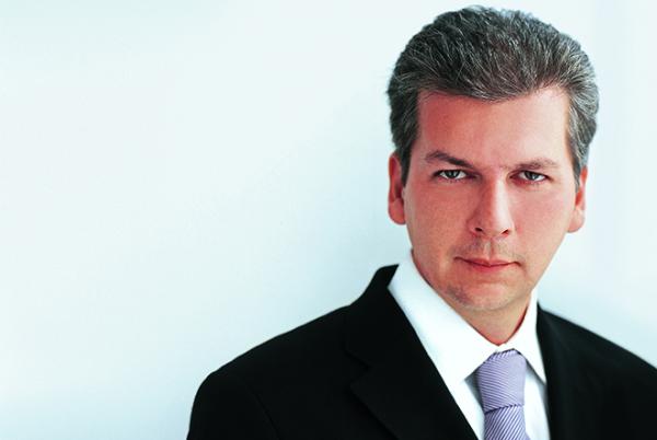 Κουτσολιούτσος: Από κερδοσκόπους η επίθεση στη Folli Follie, προσφυγή στη Δικαιοσύνη