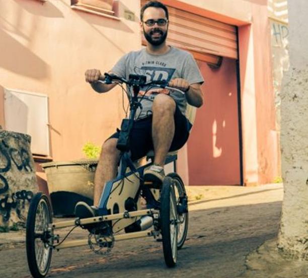 Τρίκυκλος Play-er υπόσχεται λύση του κυκλοφοριακού