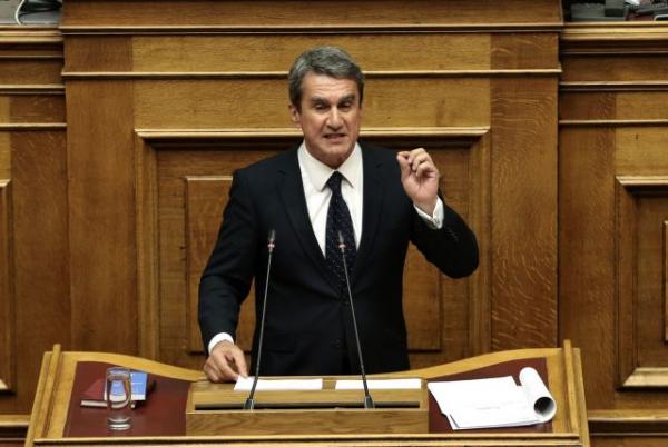 Το ζήτημα των δύο στρατιωτικών έθεσε στο ΝΑΤΟ ο Λοβέρδος