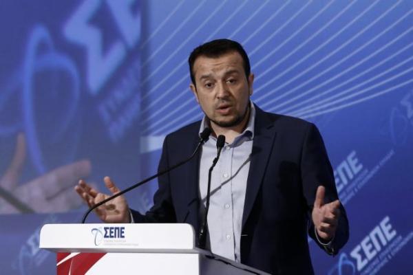 Παππάς: Να επανεξεταστεί η επιβολή τέλους του 2% σε τάμπλετ/κινητά