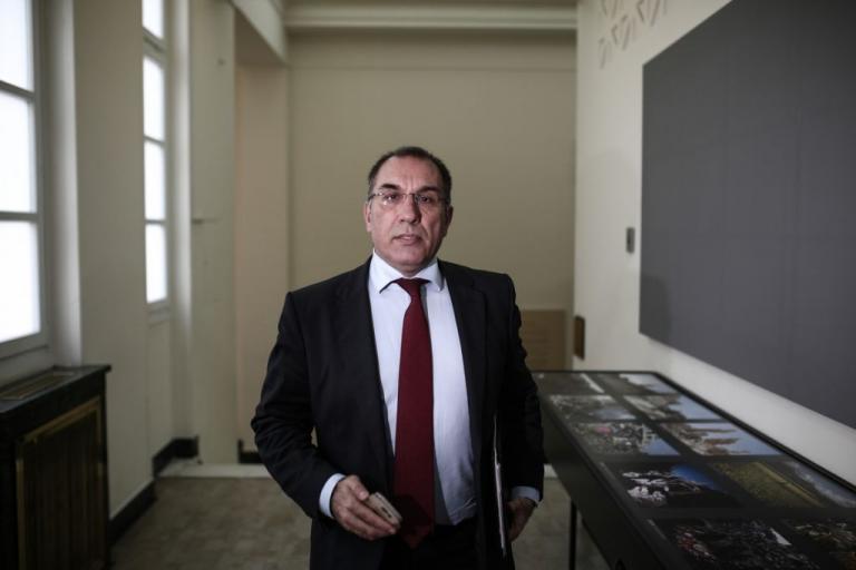 Δημ. Καμμένος στο in.gr: Κάτσε να δω πόσο ξύλο θα πέσει…