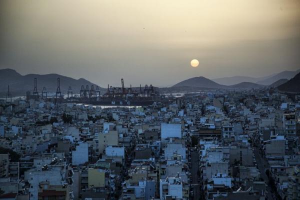 ΕΝΦΙΑ: Ποιοι θα πληρώσουν φέτος περισσότερο φόρο (παραδείγματα)