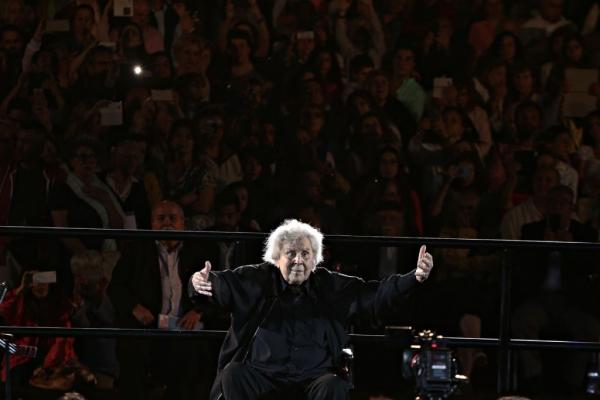 Ηρωας ή ραγιάς