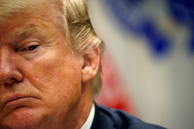 Επιμένει ο Τραμπ στη «σκληρή πολιτική» για το προσφυγικό