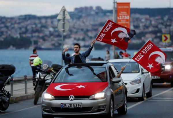 Τουρκικές εκλογές: Το θρίλερ της τελευταίας στιγμής και οι πρώτοι πανηγυρισμοί