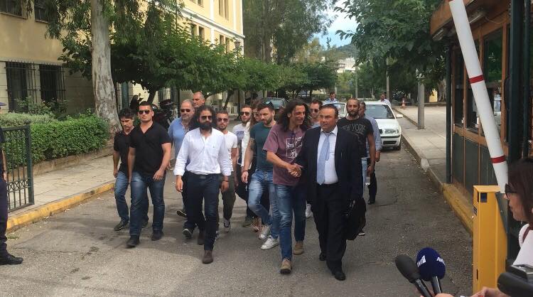 Ελεύθερος με περιοριστικούς όρους ο Μπαρμπαρούσης