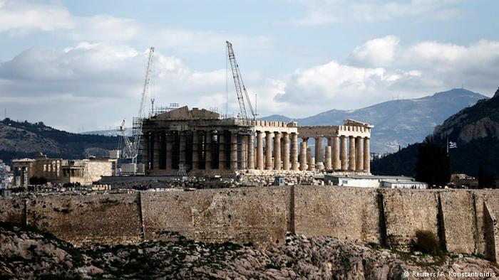 Μισοάδειο ή μισογεμάτο το ποτήρι της ανάπτυξης;