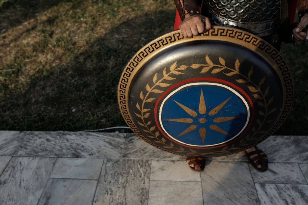 Ρήγματα στην Αριστερά φέρνει η συμφωνία για το «Μακεδονικό»