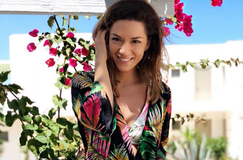 Βάσω Λασκαράκη: Δημοσιεύει για πρώτη φορά φωτογραφίες του νέου της συντρόφου