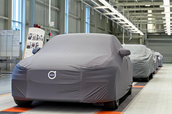 H Volvo εγκαινιάζει το νέο της εργοστάσιο στις ΗΠΑ