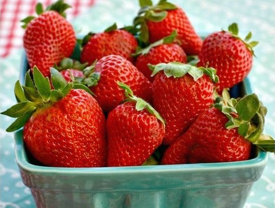 Η απόλυτη δίαιτα του καλοκαιριού με φράουλες