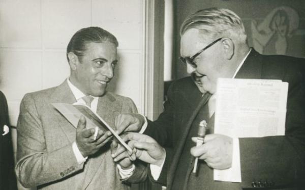 Η αναβίωση του ελληνικού νηολογίου (1953-1960)