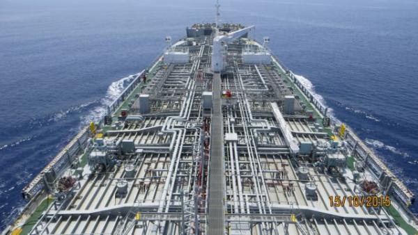 Η ναυτιλία μας ωθείται σε εγκατάλειψη της ελληνικής σημαίας